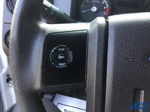 Used 2015 Ford F250 XL w/ Snow Plow Prep Package image 41