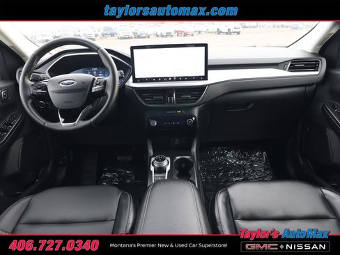 Used 2023 Ford Escape Platinum image 9