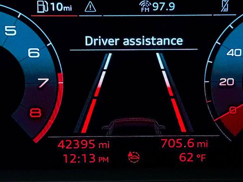 Used 2023 Audi Q3 2.0T Premium Plus w/ Premium Plus Package image 21