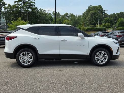 Used 2022 Chevrolet Blazer LT FWD image 6