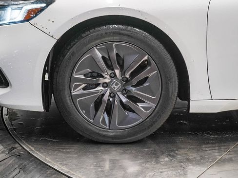 Used 2022 Honda Accord EX-L image 9