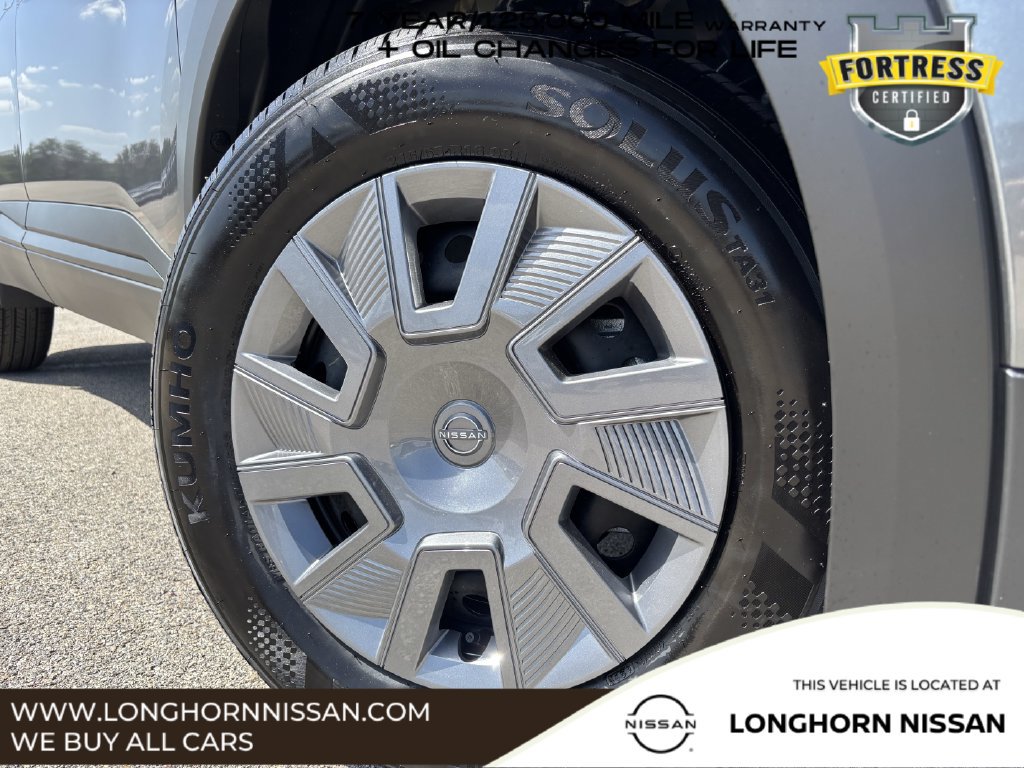 Used 2026 Nissan Kicks S FWD image 8