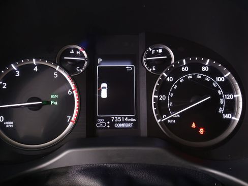 Used 2023 Lexus GX 460 Luxury w/ Accessory Package AWD/4WD image 4