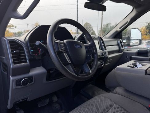 Used 2020 Ford F350 XLT AWD/4WD image 9