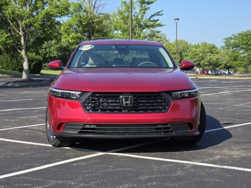 Certified 2024 Honda Accord EX image 15