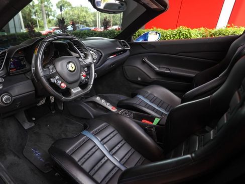 Certified 2018 Ferrari 488 Spider RWD image 39