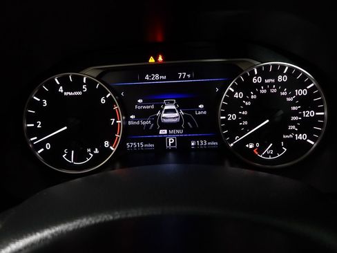 Used 2024 Nissan Altima 2.5 SV image 24