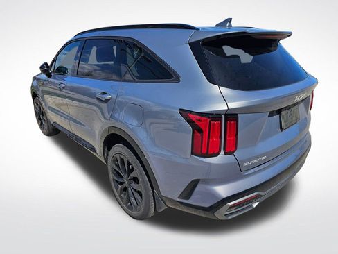 Used 2023 Kia Sorento SX image 5