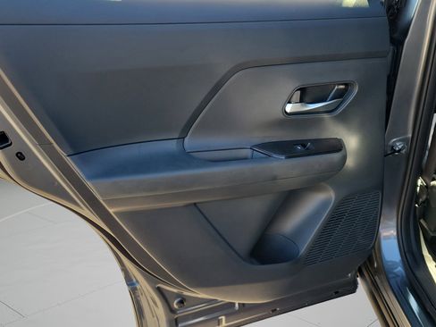 New 2026 Nissan Kicks SV image 9