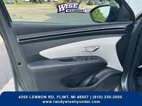 Used 2022 Hyundai Tucson Blue AWD/4WD image 14