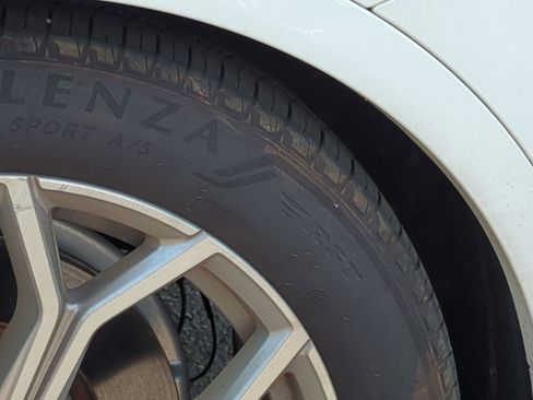 Used 2020 BMW X7 xDrive40i w/ Premium Package image 12