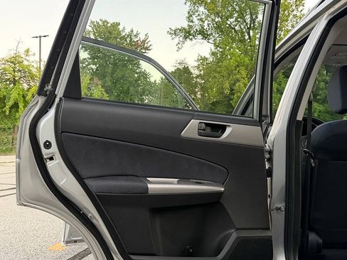 Used 2010 Subaru Forester 2.5X AWD/4WD image 13