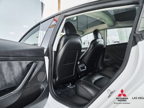 Used 2023 Tesla Model 3 Standard Range RWD image 14