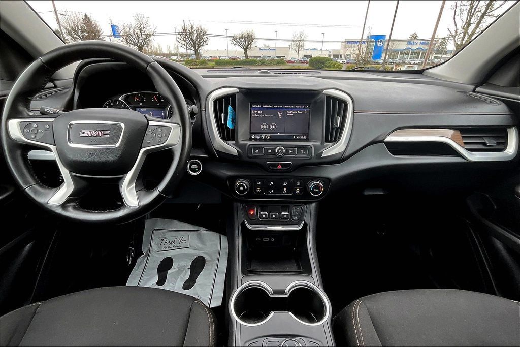 Used 2021 GMC Terrain SLE AWD/4WD image 17