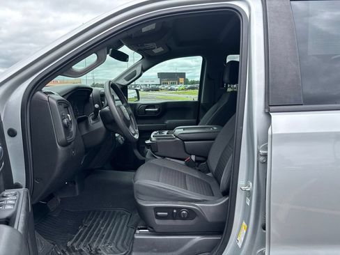 Used 2022 Chevrolet Silverado 1500 Custom RWD image 9