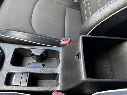 Used 2023 Kia Forte GT-Line w/ GT-Line Technology Package FWD image 29
