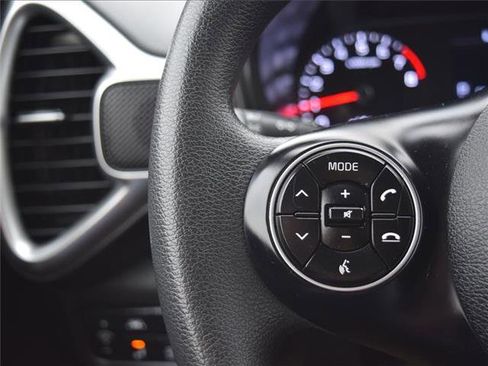 Used 2021 Kia Soul S image 10