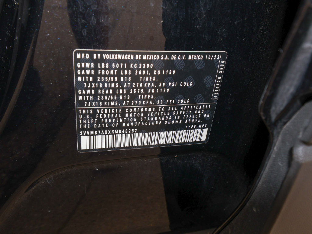 Used 2024 Volkswagen Tiguan SE w/ Panoramic Sunroof Package AWD/4WD image 30