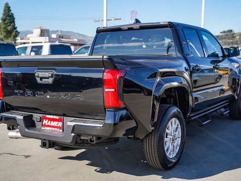 New 2026 Toyota Tacoma SR5 image 11