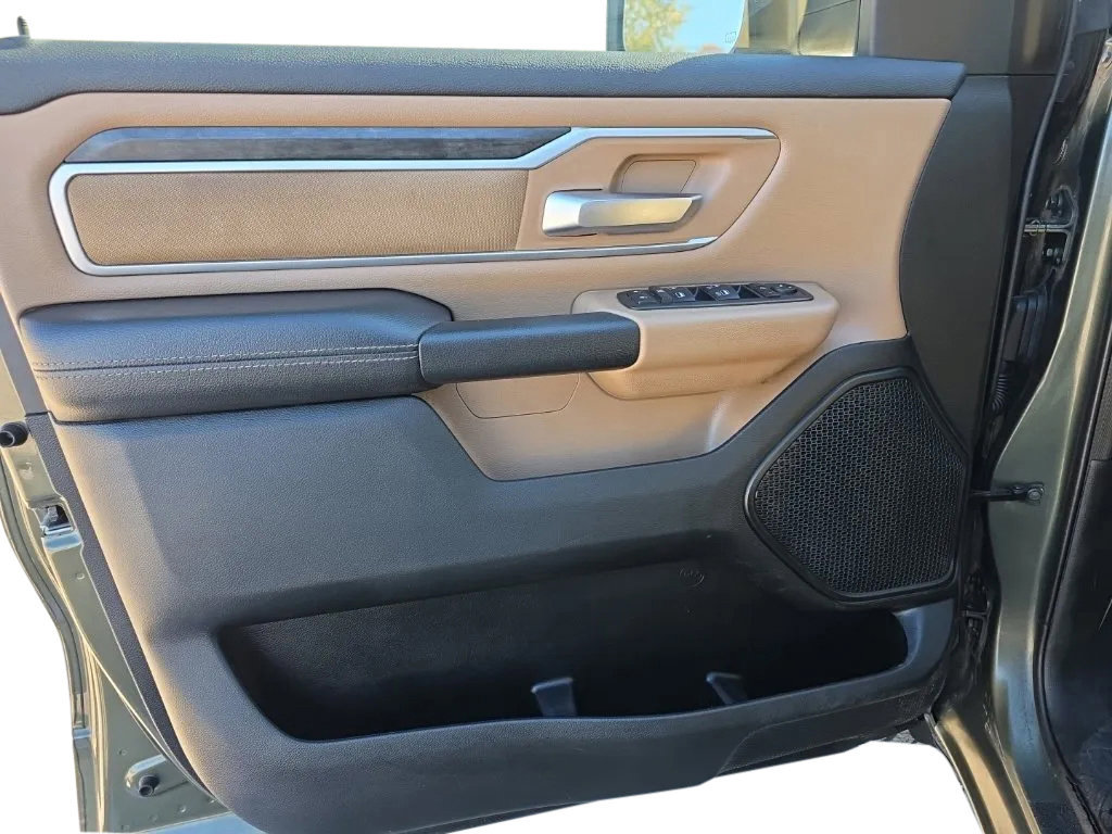 Used 2020 RAM 1500 Big Horn AWD/4WD image 13