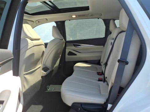 Used 2023 INFINITI QX60 Luxe w/ Cargo Package AWD/4WD image 13