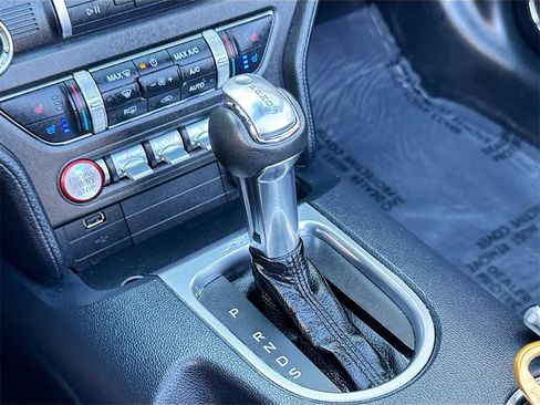 Used 2021 Ford Mustang GT Premium w/ Ford Safe & Smart Package image 17