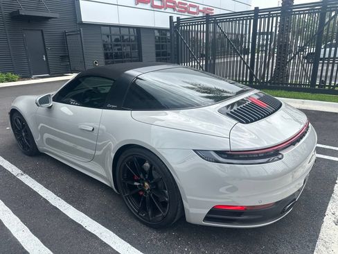 Certified 2021 Porsche 911 AWD/4WD image 4