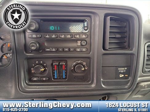 Used 2005 Chevrolet Silverado 3500 W/T image 11
