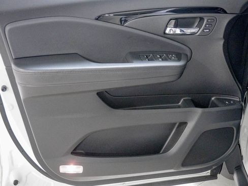 Used 2021 Honda Passport Elite image 17