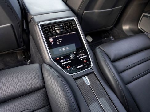 Used 2018 Porsche Panamera Turbo S image 52