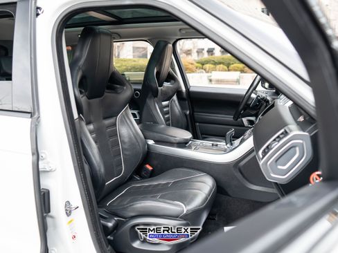 Used 2017 Land Rover Range Rover Sport SVR image 17