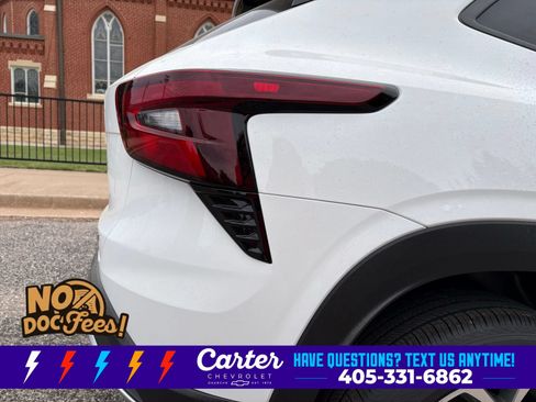 New 2026 Chevrolet Trax LT w/ Driver Confidence Package FWD image 10