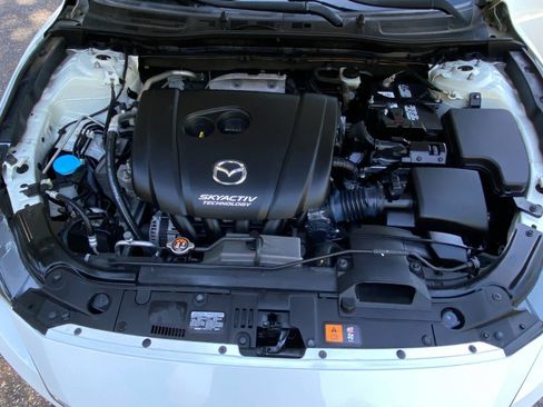 Used 2016 MAZDA MAZDA3 i Touring w/ Popular Equipment Package FWD image 46