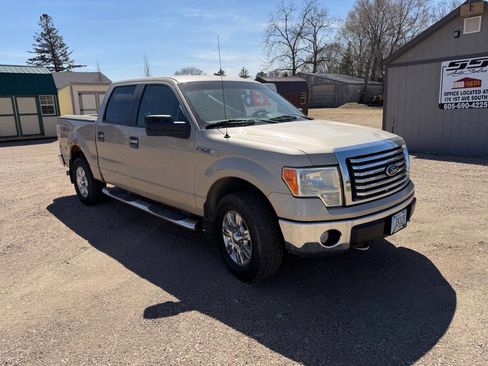 Used 2010 Ford F150 XLT AWD/4WD image 4