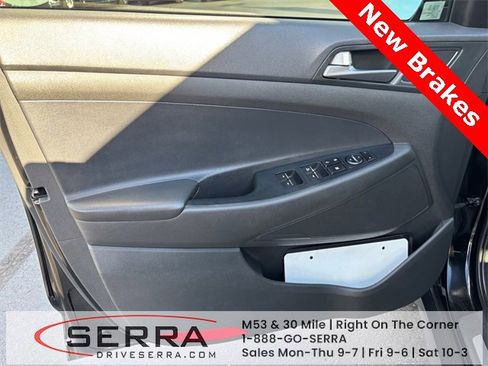 Used 2016 Hyundai Tucson Limited image 18