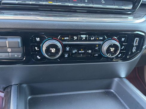 Used 2025 Chevrolet Silverado 2500 LTZ w/ LTZ Plus Package AWD/4WD image 20
