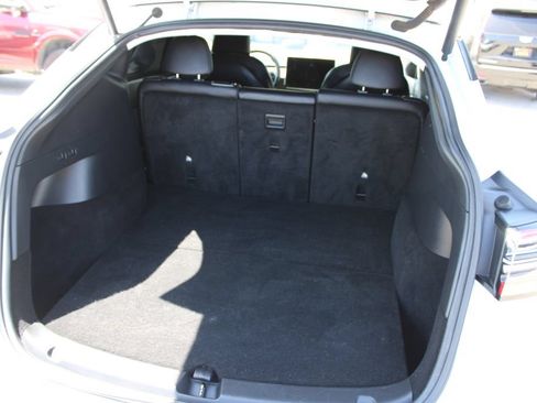 Used 2021 Tesla Model Y 2WD image 9
