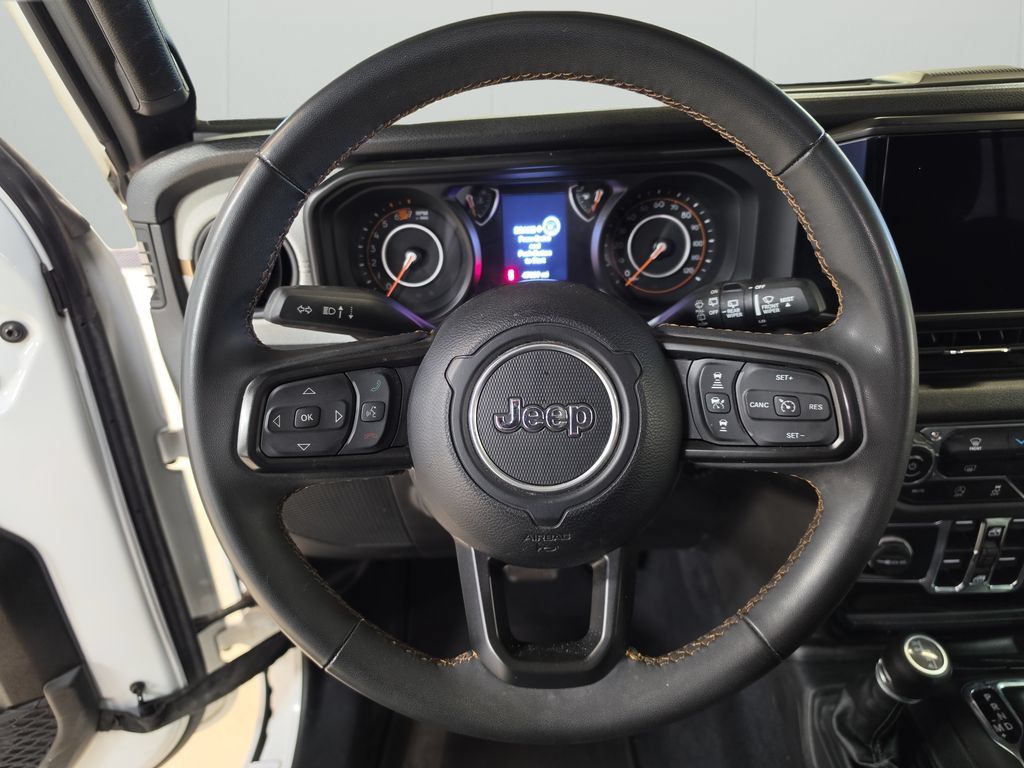 Used 2024 Jeep Wrangler Unlimited Sport AWD/4WD image 19