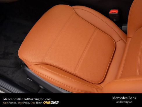 New 2026 Mercedes-Benz C 300 4MATIC Sedan image 12