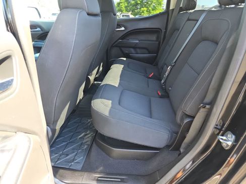 Used 2021 Chevrolet Colorado LT AWD/4WD image 21