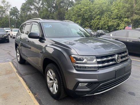 Used 2018 Volkswagen Atlas SE AWD/4WD image 2