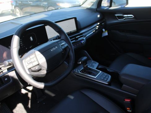 New 2026 Kia Sportage SX image 23