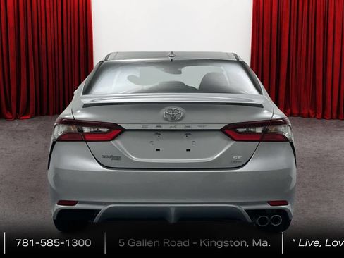 Certified 2022 Toyota Camry SE w/ Cold Weather Package AWD/4WD image 6