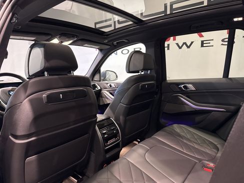 Used 2024 BMW X5 xDrive40i image 31