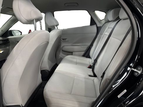 Certified 2025 Hyundai Kona SEL image 10