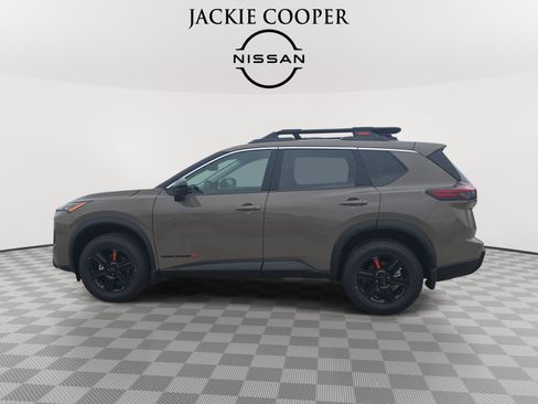 New 2026 Nissan Rogue SV w/ Rock Creek Premium Package AWD/4WD image 8