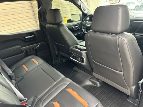 Used 2019 GMC Sierra 1500 AT4 w/ AT4 Premium Package AWD/4WD image 23