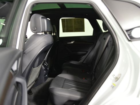 Certified 2024 Audi Q5 e Premium Plus AWD/4WD image 13