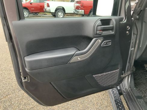 Used 2017 Jeep Wrangler Unlimited Sport w/ Quick Order Package 24S image 20