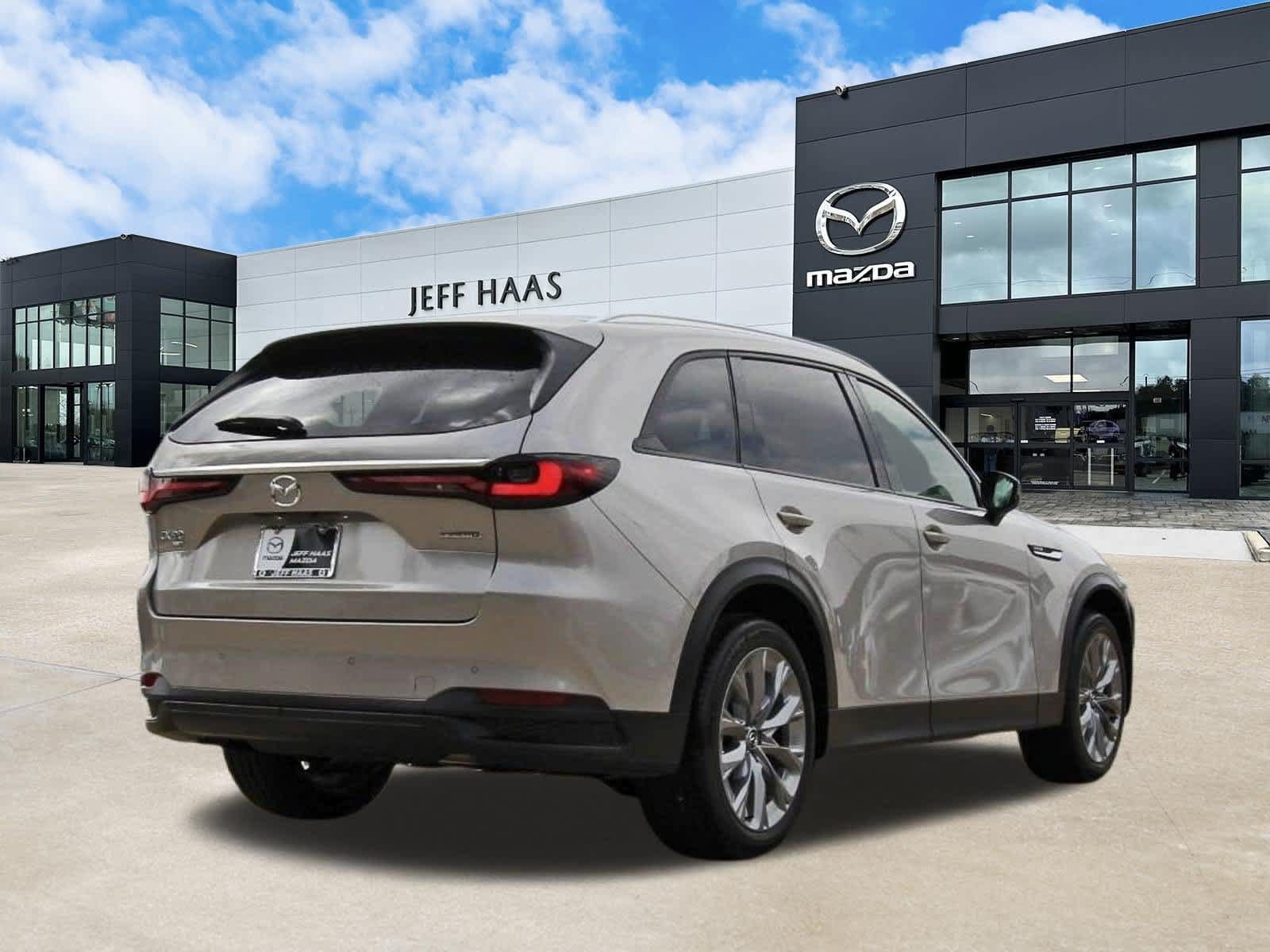 Certified 2026 MAZDA CX-90 3.3 Turbo w/ Preferred Package AWD/4WD image 3